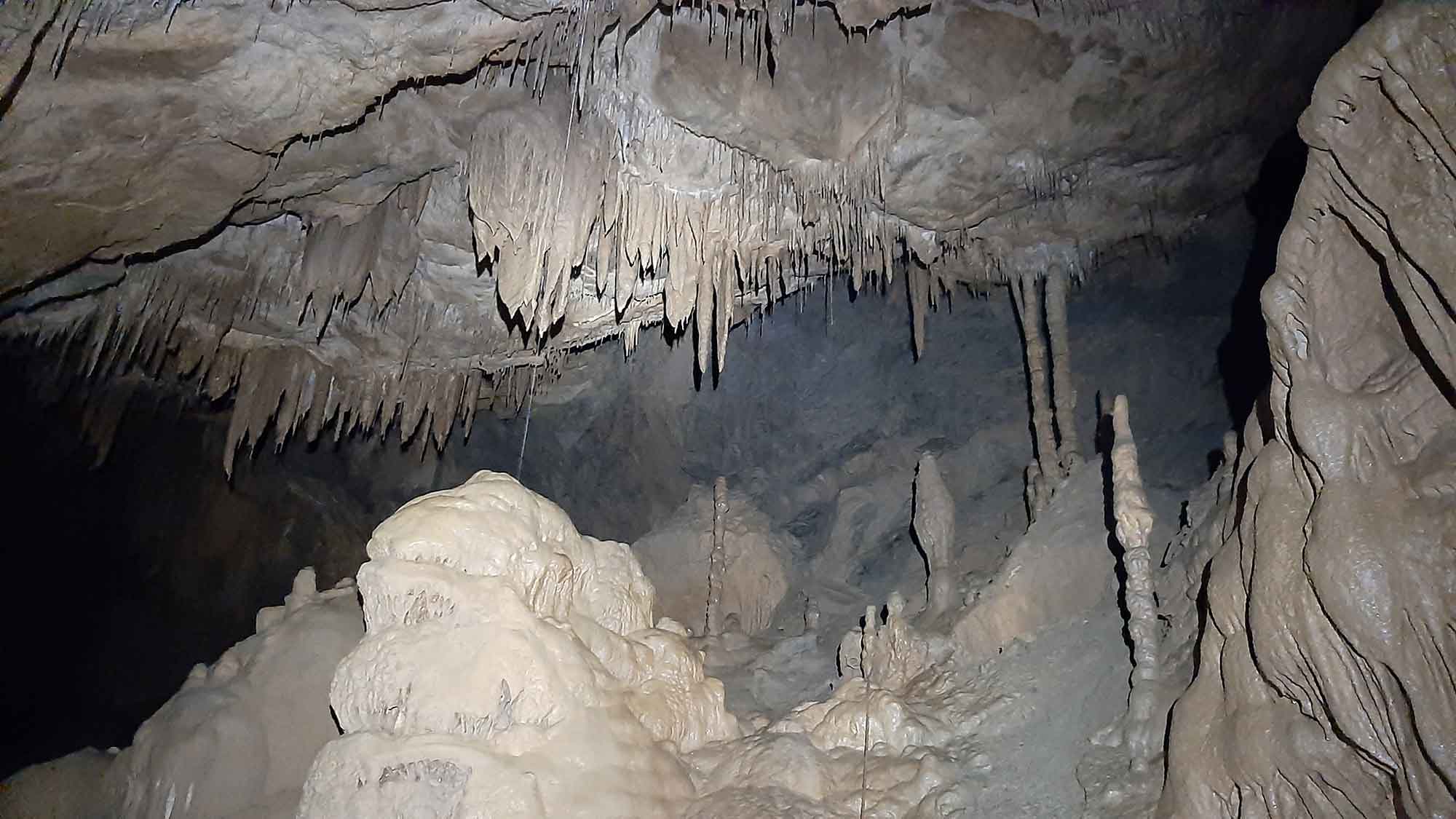 Osoletova Cave
